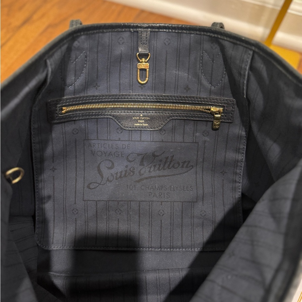 Louis Vuitton Denim Monogram LV Neverfull Limited Edition Tote Bag - Picture 9 of 10
